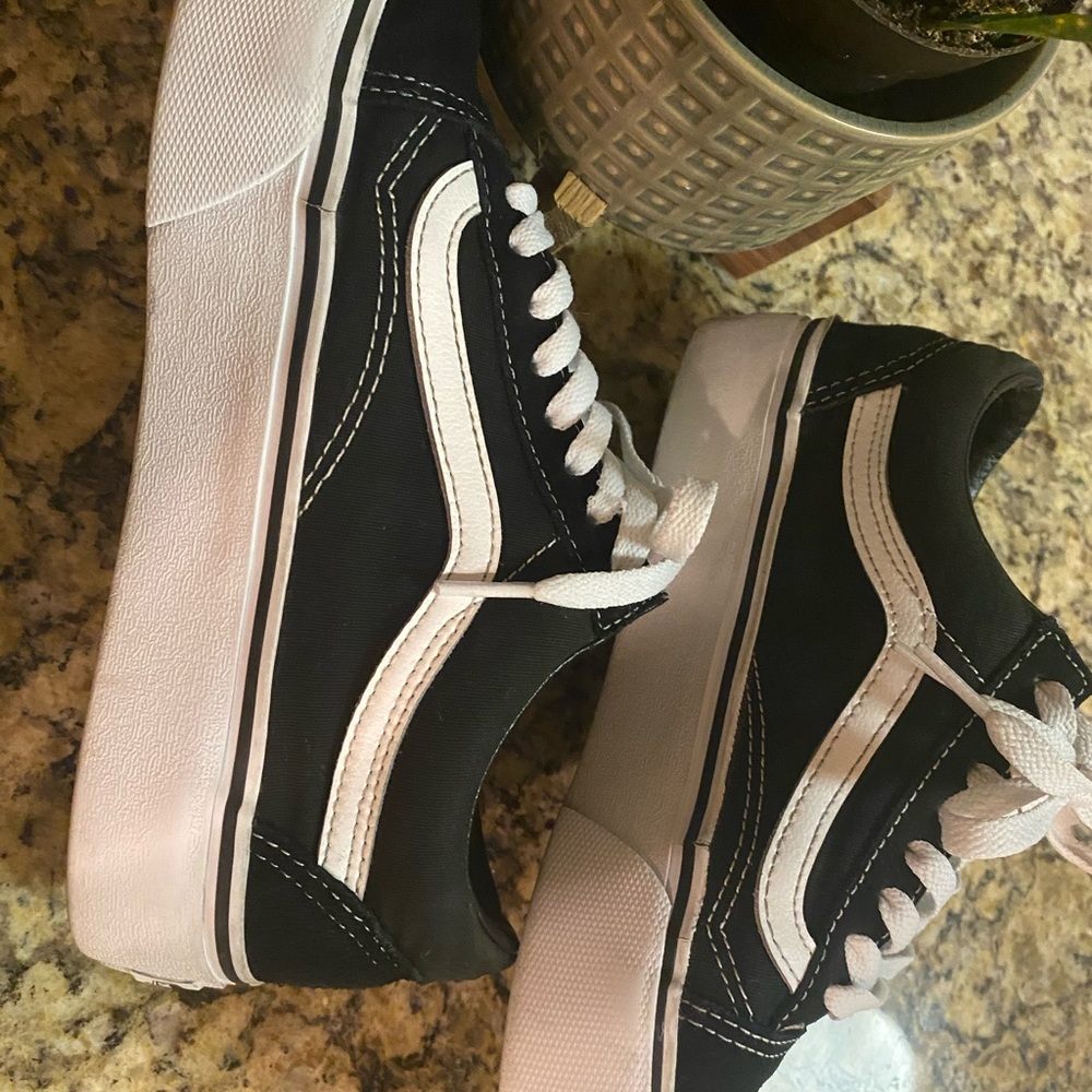 Platform vans